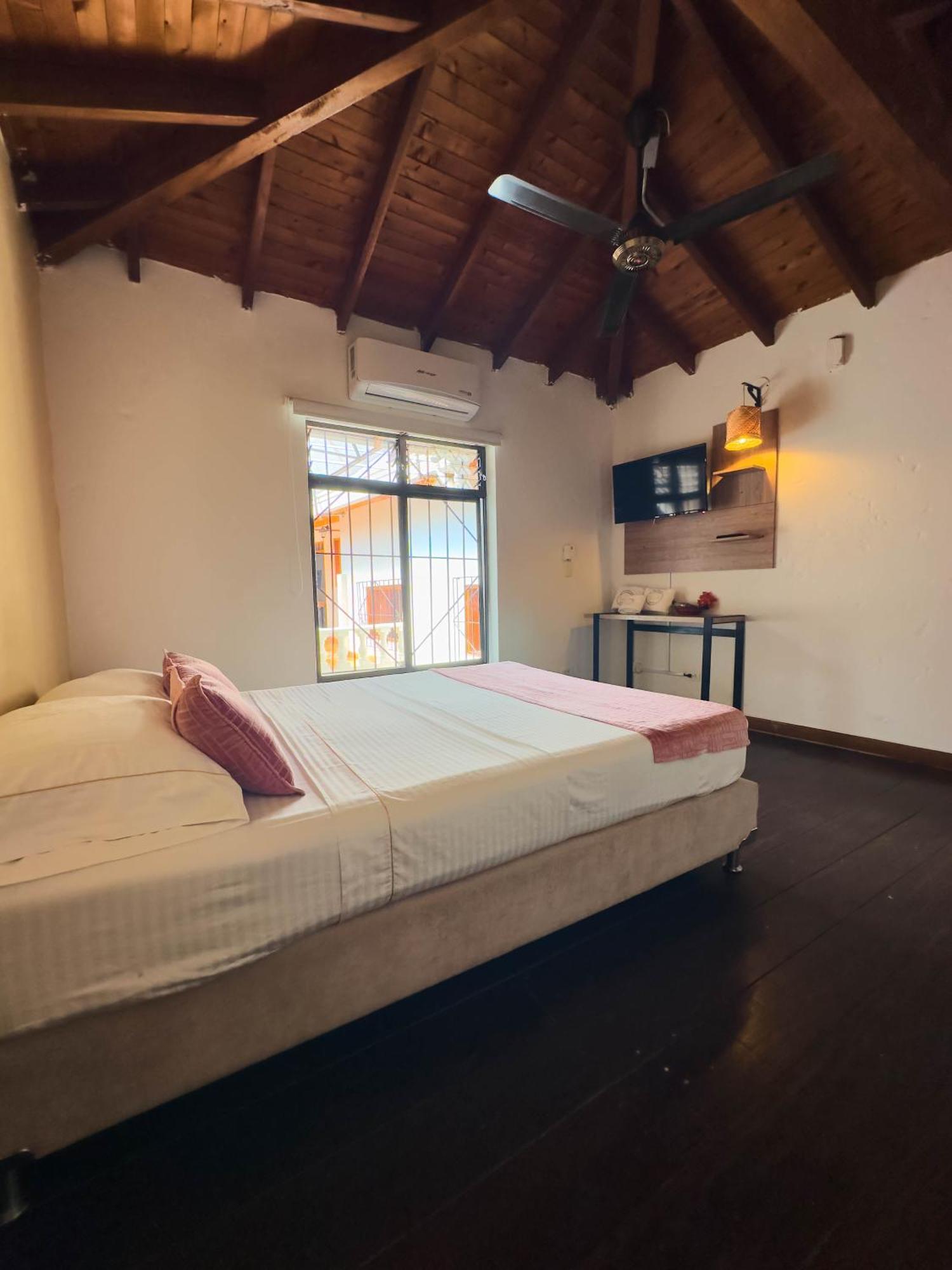 Encomendero Hotel -Centro Historico- Santa Fe de Antioquia Eksteriør bilde